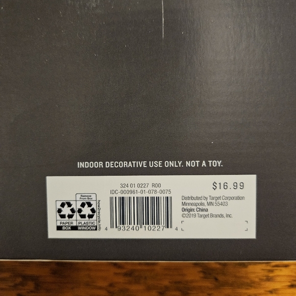 Magnolia Star Tree Topper - Picture 4 of 4